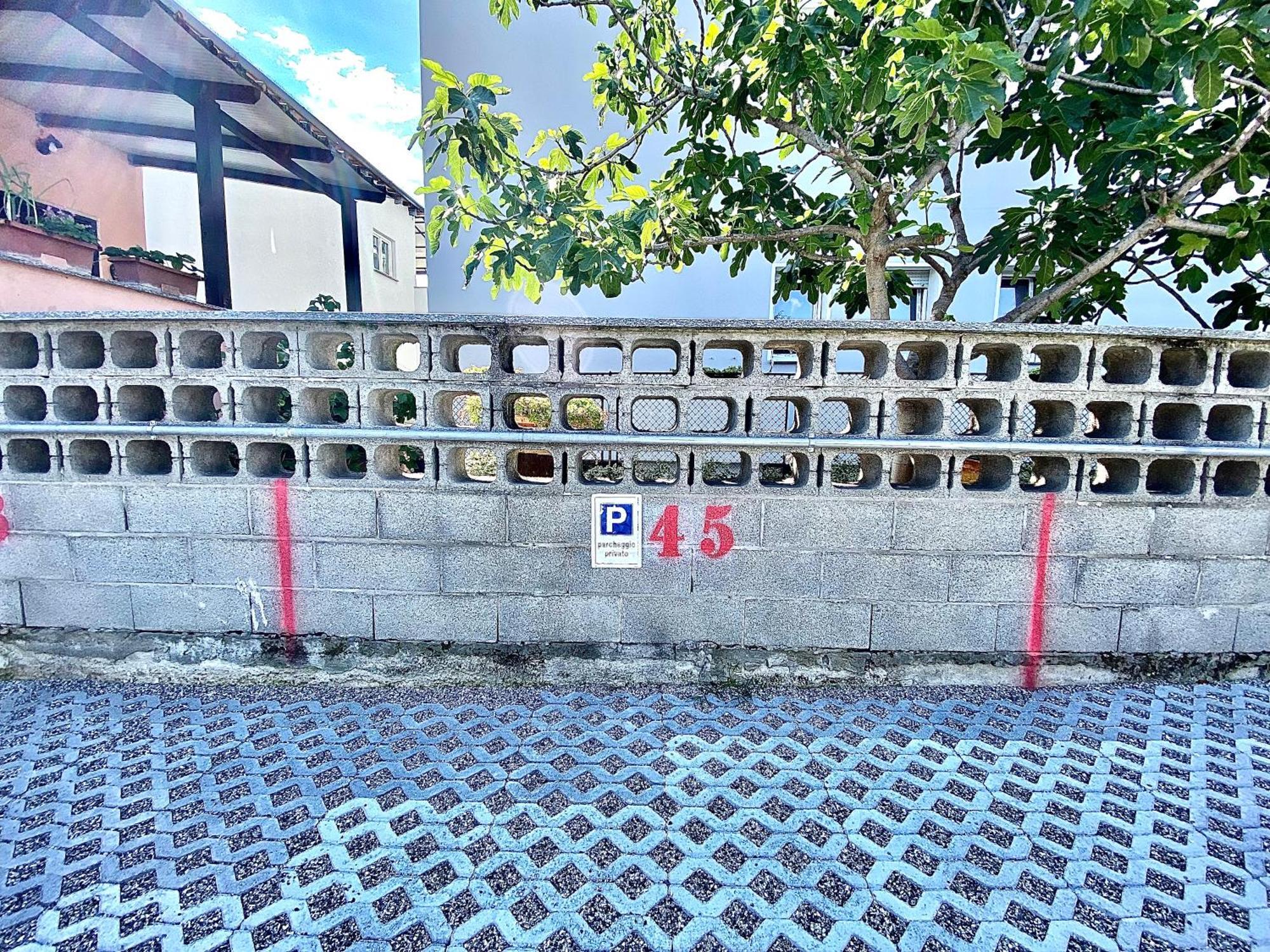Apt Donati Home, Modernita E Comfort Con Parcheggio Gratuito Privato E Spazio Esterno Privato Cassano dʼAdda Exterior foto