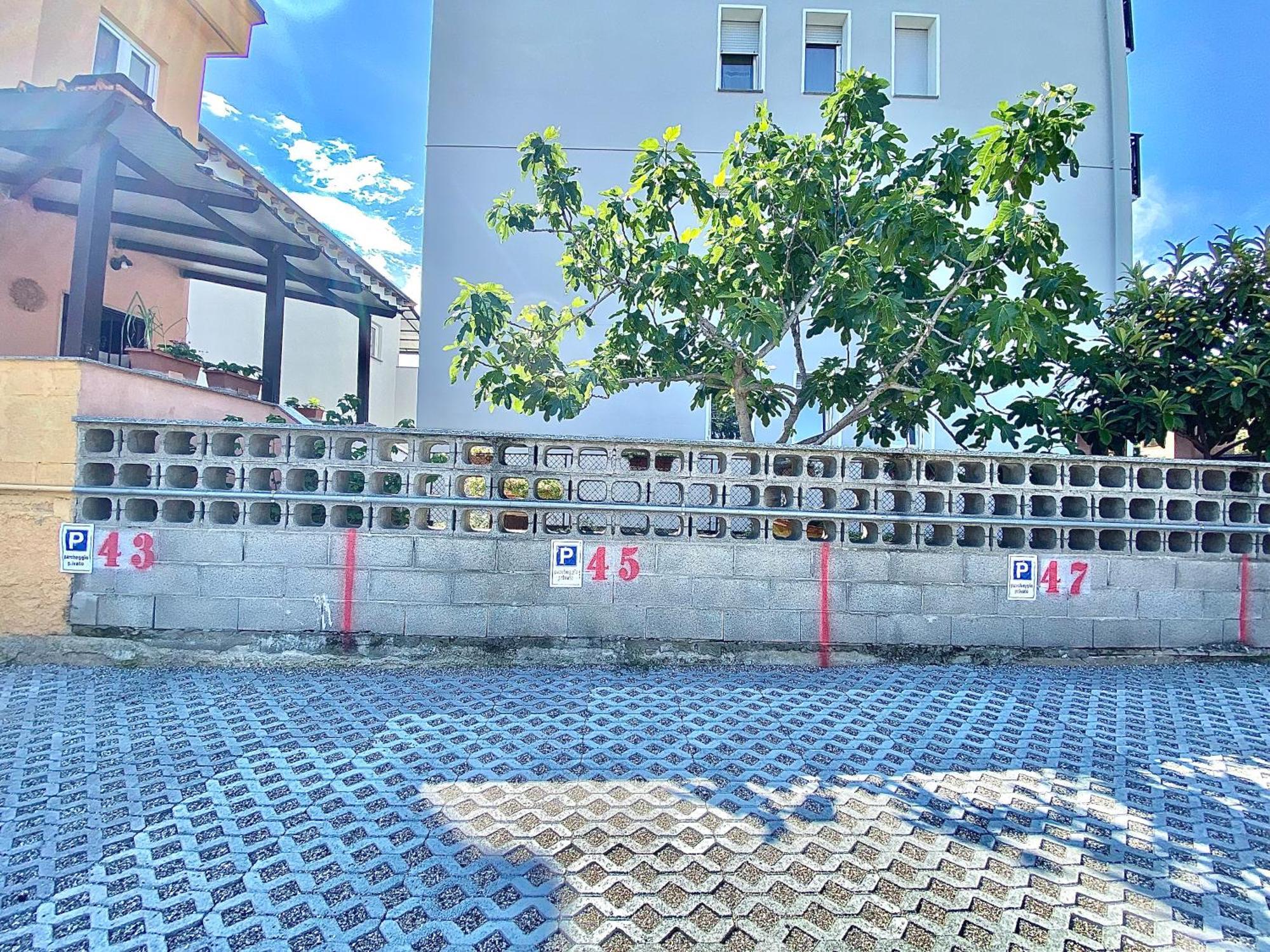 Apt Donati Home, Modernita E Comfort Con Parcheggio Gratuito Privato E Spazio Esterno Privato Cassano dʼAdda Exterior foto